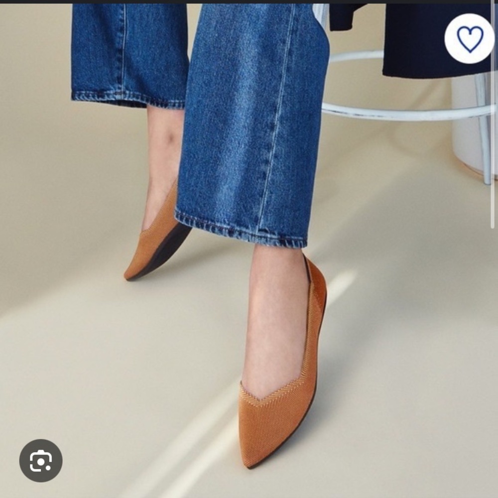Rothy’s The Point W7 in Fawn
